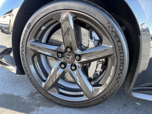 Used 2024 Chevrolet Corvette Z06 w/ Z07 Performance Package image 12