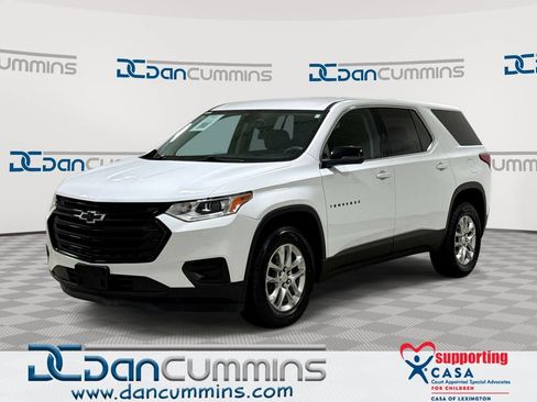 Used 2021 Chevrolet Traverse LS w/ LPO, Blackout Package FWD image 1