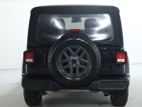 Used 2024 Jeep Wrangler Sport S image 39