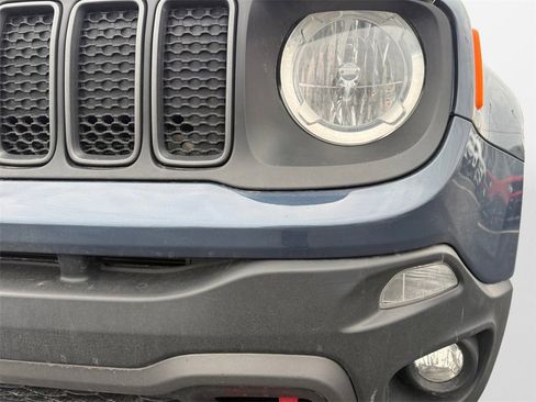 Certified 2023 Jeep Renegade Trailhawk image 22