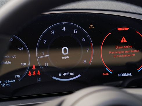 New 2026 Porsche Cayenne Coupe image 24