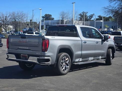 New 2026 GMC Sierra 1500 SLT w/ SLT Premium Package image 4