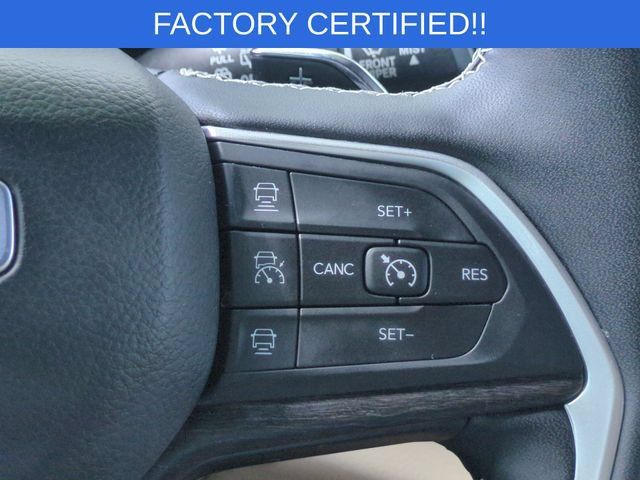 Certified 2025 Jeep Grand Cherokee Limited AWD/4WD image 20