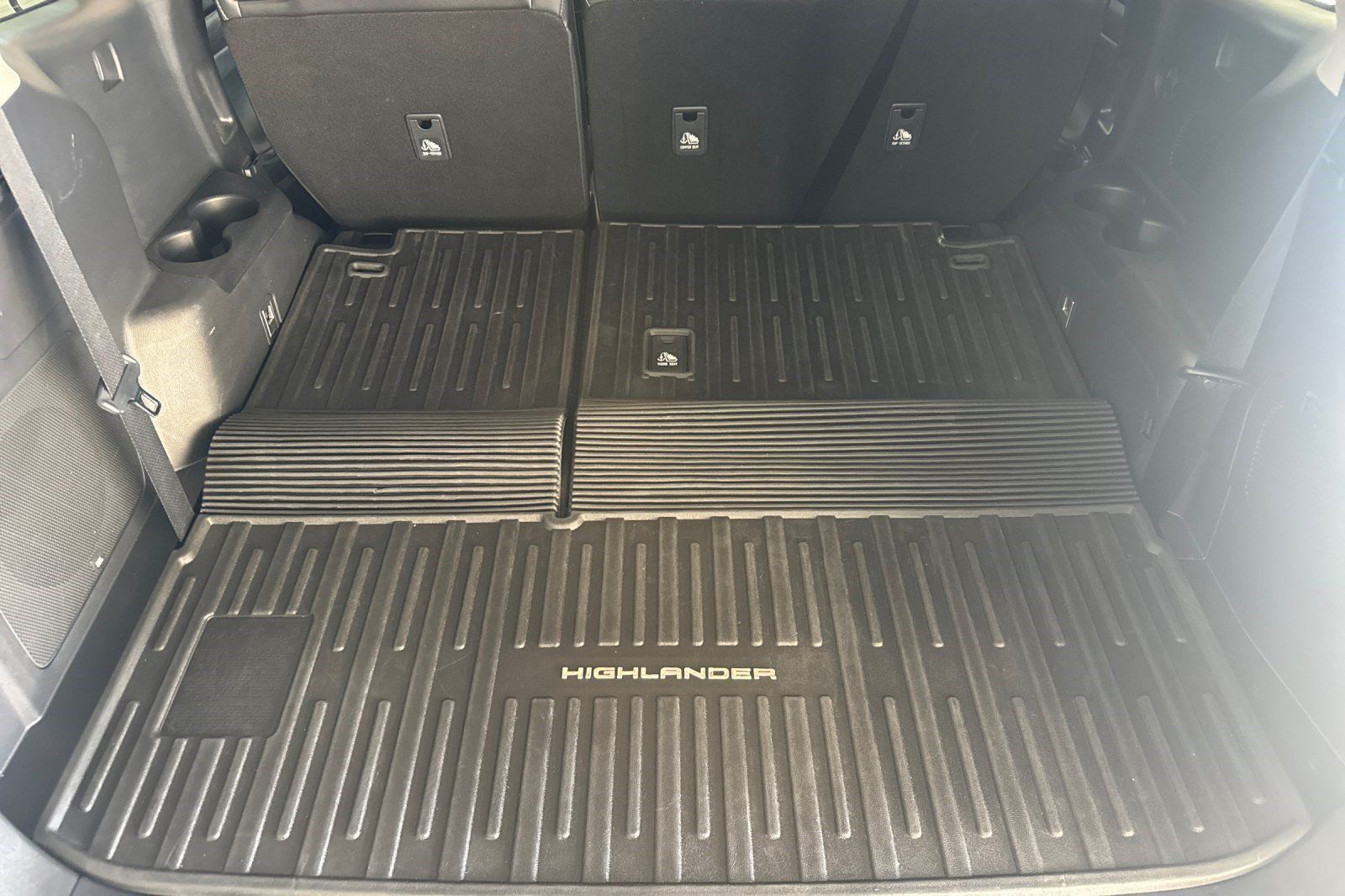 Used 2021 Toyota Highlander Limited AWD/4WD image 27
