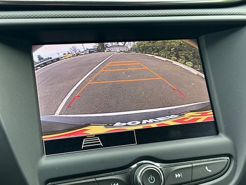 Used 2023 Chevrolet TrailBlazer LT image 19