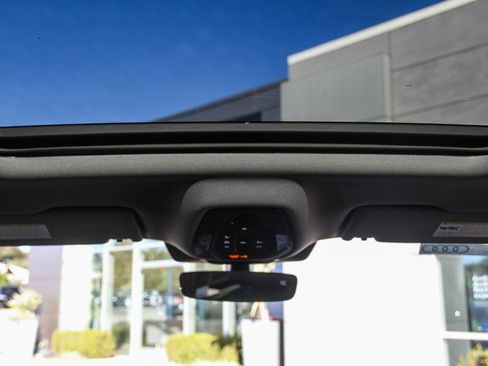 Certified 2025 Audi Q6 e-tron Premium w/ Convenience Package image 18