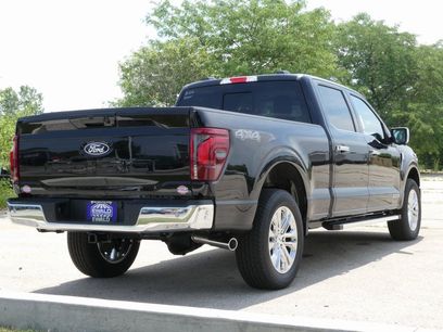 New 2025 Ford F150 Lariat w/ Equipment Group 502A High