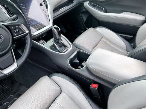 Used 2022 Subaru Outback Limited image 19