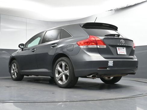 Used 2010 Toyota Venza Base image 27