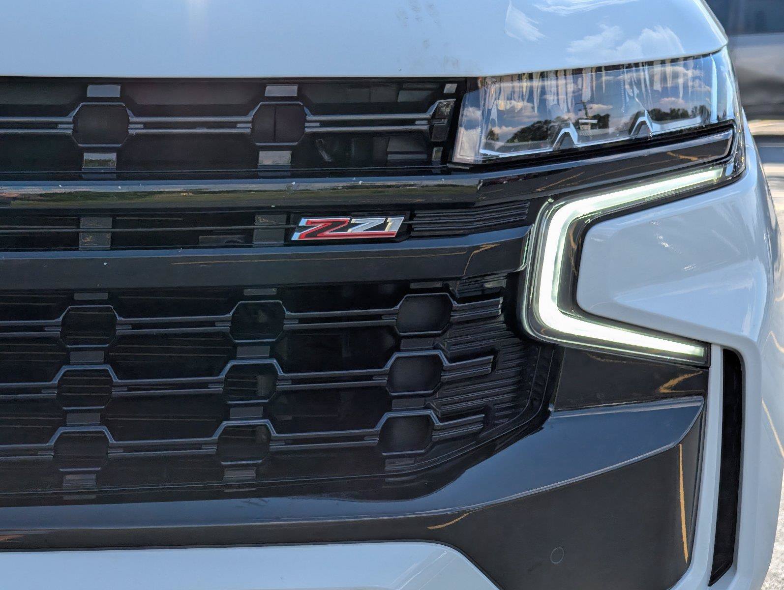 Used 2023 Chevrolet Tahoe Z71 w/ Z71 Off-Road Package AWD/4WD image 9