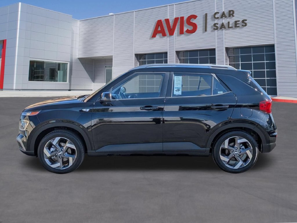 Used 2026 Hyundai Venue SEL FWD image 10