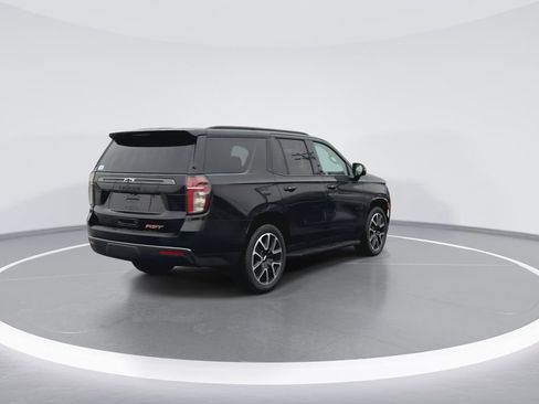 Used 2022 Chevrolet Tahoe RST w/ Luxury Package AWD/4WD image 8