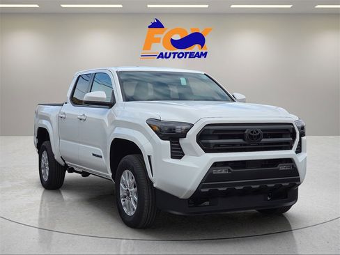 New 2026 Toyota Tacoma SR5 image 6