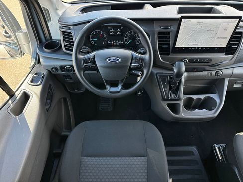 Used 2022 Ford Transit 350 XLT RWD image 25