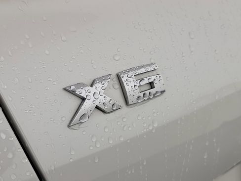 Certified 2024 BMW X6 M60i image 24