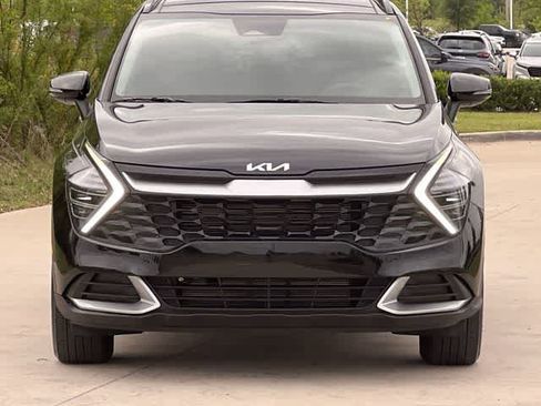 Used 2025 Kia Sportage EX w/ Premium Package image 7