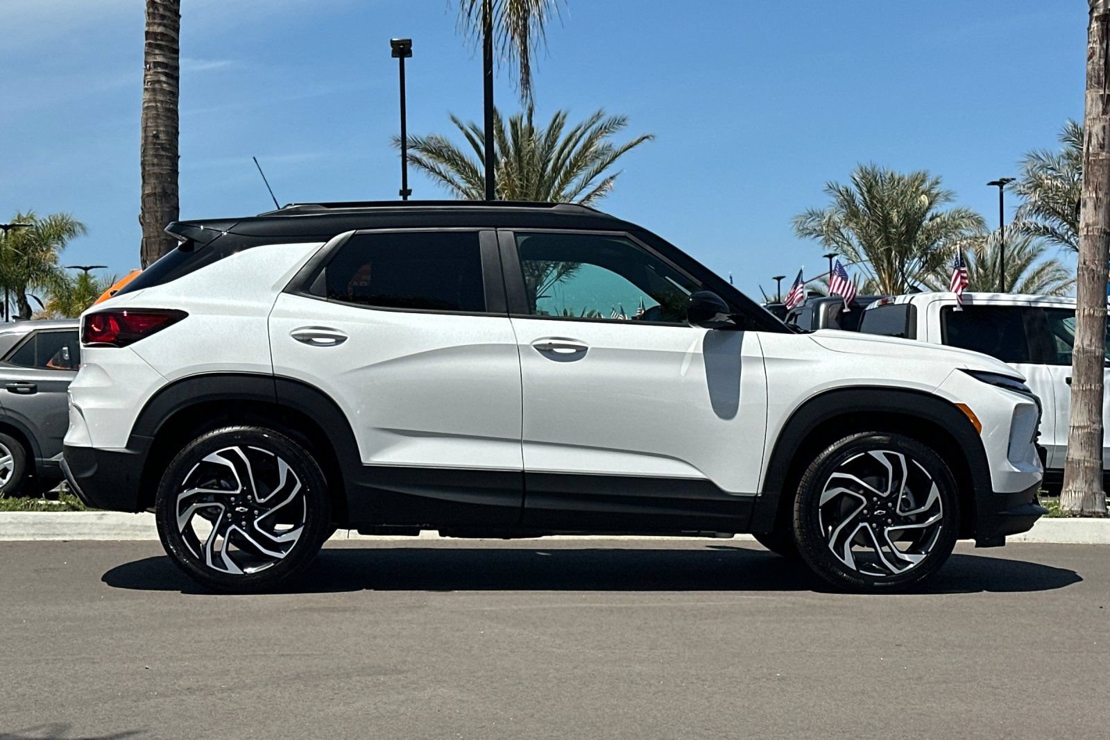 New 2026 Chevrolet TrailBlazer RS w/ Convenience Package FWD image 3