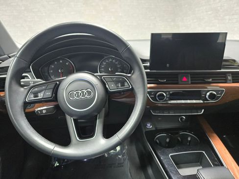 Used 2022 Audi A4 2.0T Premium image 17