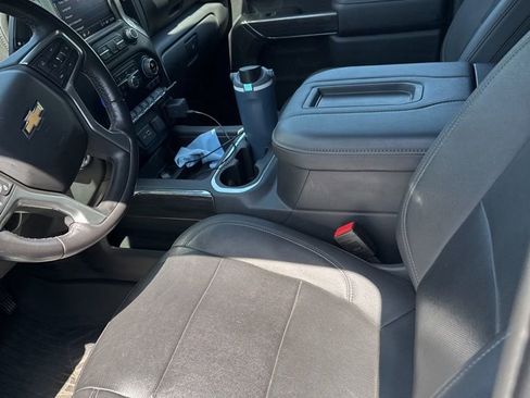 Used 2021 Chevrolet Silverado 1500 LTZ AWD/4WD image 5