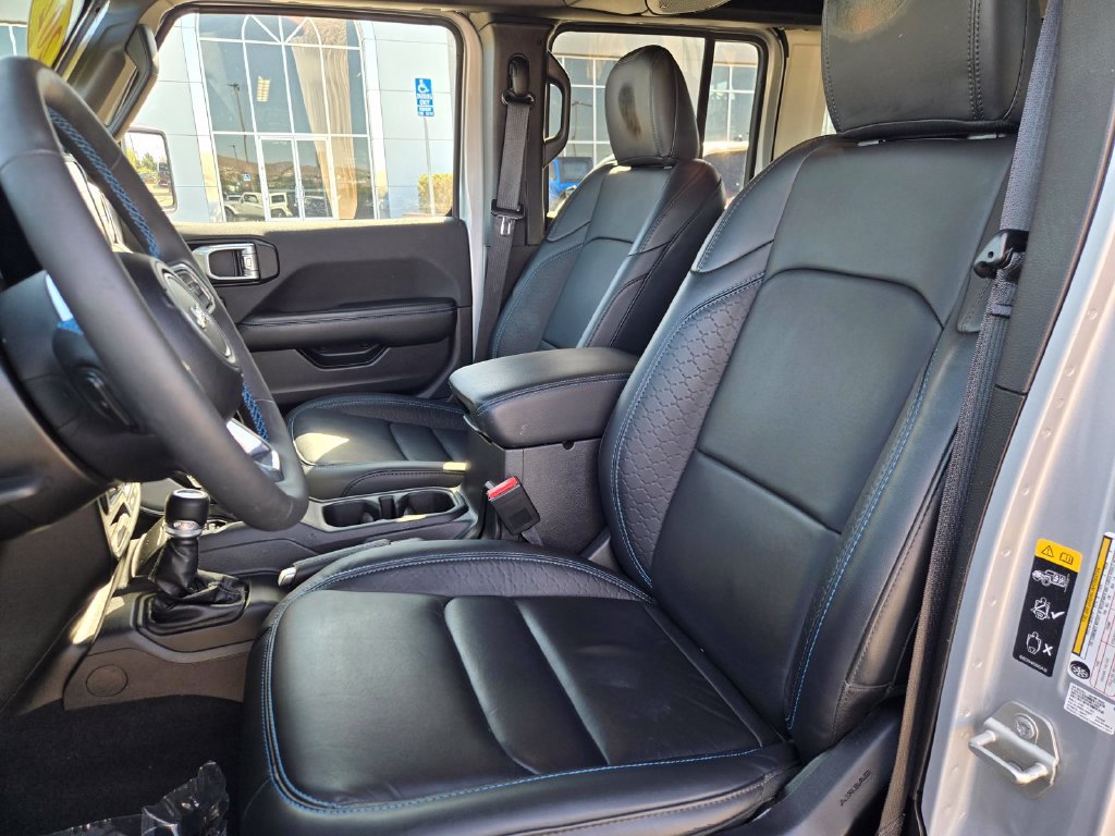 Used 2024 Jeep Wrangler High Altitude AWD/4WD image 19
