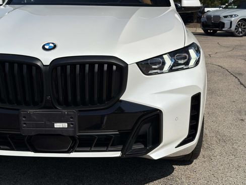 Certified 2024 BMW X5 xDrive40i w/ M Sport Package AWD/4WD image 9