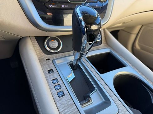 Used 2019 Nissan Murano SL image 22
