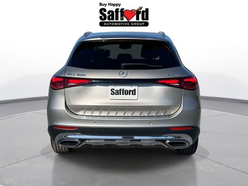 Used 2024 Mercedes-Benz GLC 300 4MATIC image 8
