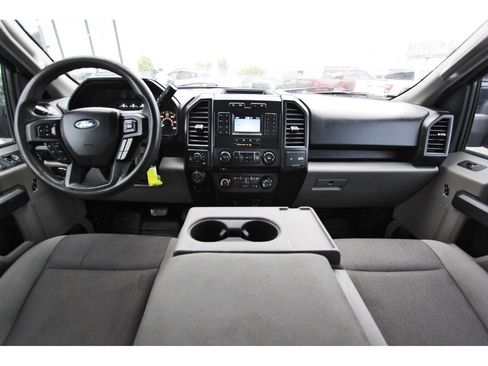 Used 2018 Ford F150 XL w/ Equipment Group 101A Mid AWD/4WD image 10
