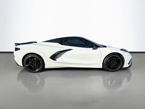 Used 2021 Chevrolet Corvette Stingray Preferred Conv w/ Z51 Performance Package image 3