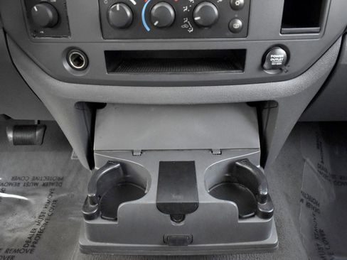 Used 2007 Dodge Ram 1500 Truck SLT image 22