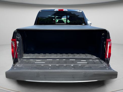 Used 2025 Ford F150 XLT w/ Equipment Group 302A MID AWD/4WD image 16