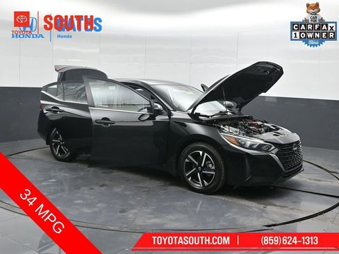 Used 2025 Nissan Sentra SV FWD image 56