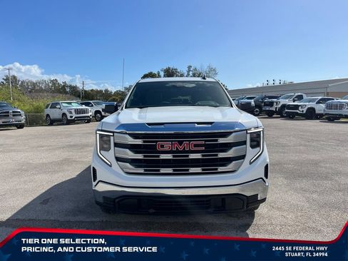 New 2026 GMC Sierra 1500 SLE RWD image 3