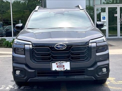 Certified 2026 Subaru Outback Limited AWD/4WD image 2