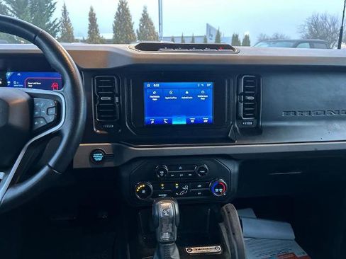 Certified 2021 Ford Bronco Big Bend w/ Sasquatch Package image 24