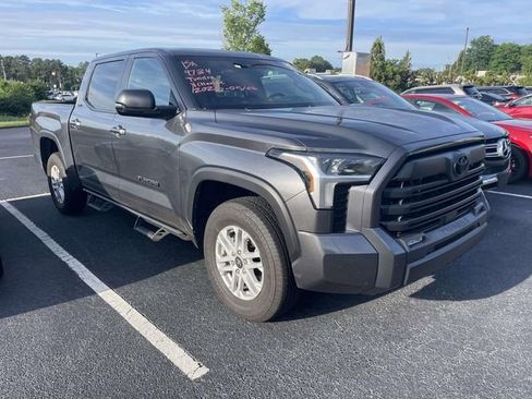 Used 2026 Toyota Tundra SR5 w/ SR5 Premium Package AWD/4WD image 1