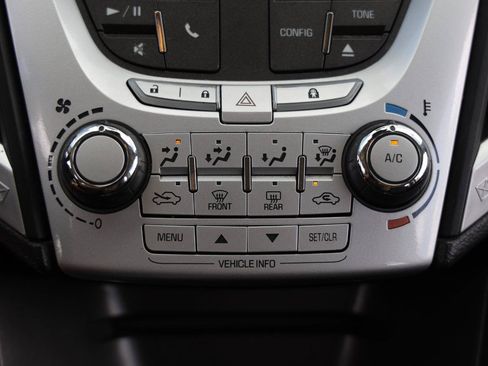 Used 2013 GMC Terrain SLE FWD image 30