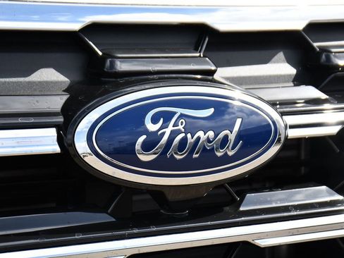 New 2026 Ford Explorer Active image 38