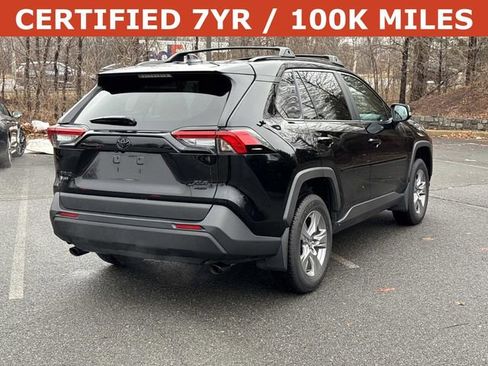 Used 2024 Toyota RAV4 XLE w/ Convenience Package image 2