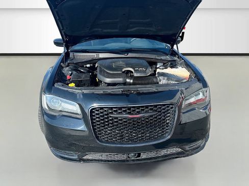 Used 2023 Chrysler 300 S w/ Comfort Group RWD image 30