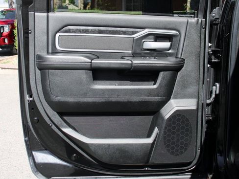 Used 2024 RAM 2500 Big Horn w/ Night Edition AWD/4WD image 32