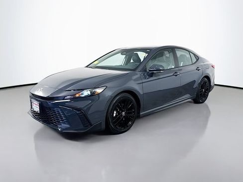 Used 2025 Toyota Camry SE w/ Multimedia Upgrade Package FWD image 2