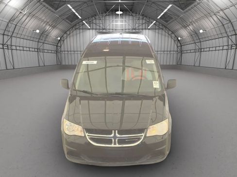 Used 2018 Dodge Grand Caravan SE w/ UConnect Hands-Free Group FWD image 20