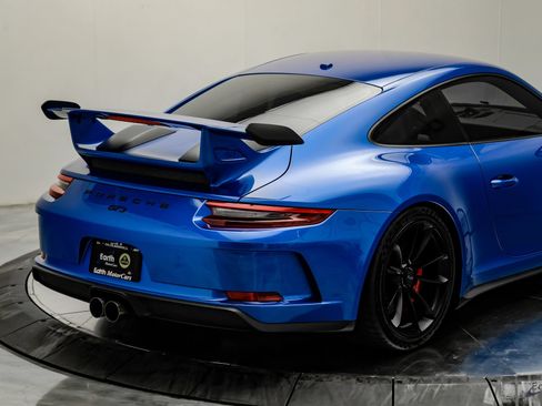 Used 2018 Porsche 911 GT3 RWD image 22