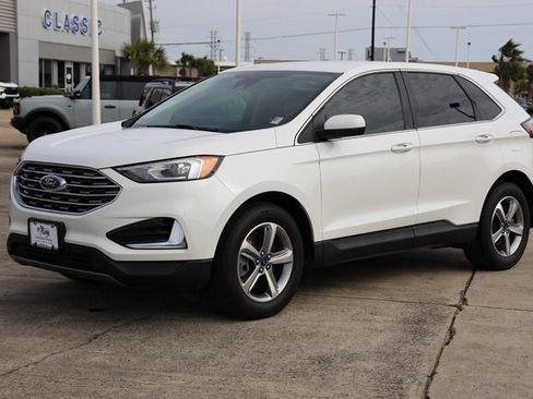 Used 2022 Ford Edge SEL image 3