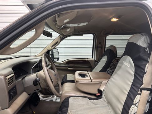 Used 2004 Ford F350 XL image 10