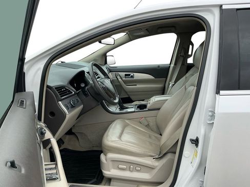 Used 2012 Lincoln MKX Base image 14