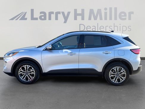 Used 2020 Ford Escape SEL image 2