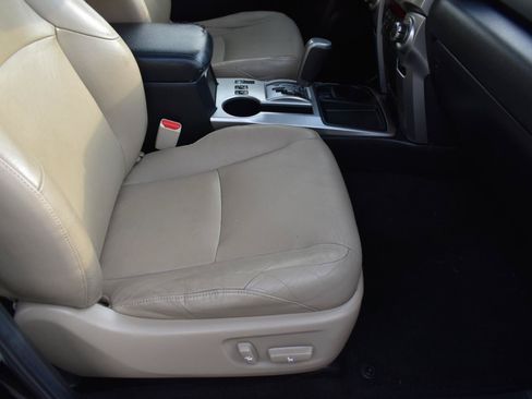 Used 2013 Toyota 4Runner Limited w/ Protection Pkg RWD image 34