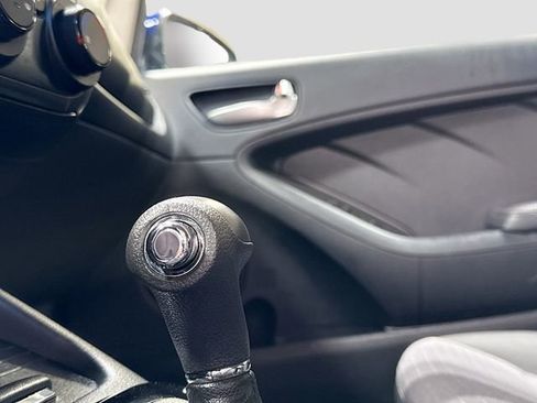 Used 2017 Kia Forte LX w/ LX Popular Package image 18